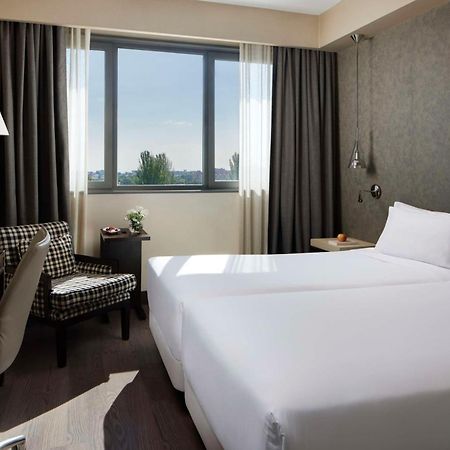 Nh Alcorcon Hotell Eksteriør bilde