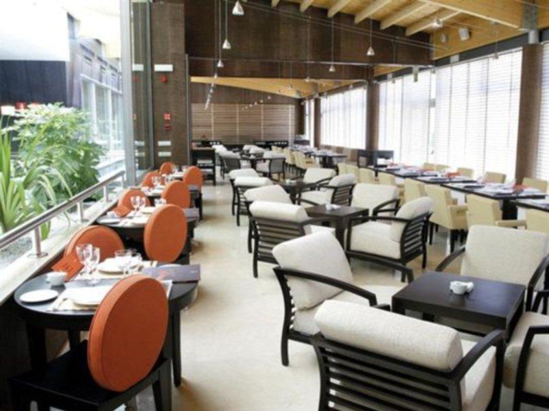 Nh Alcorcon Hotell Eksteriør bilde