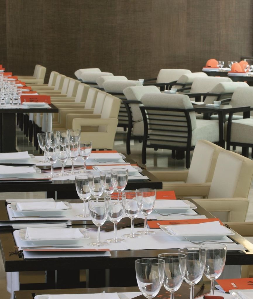 Nh Alcorcon Hotell Restaurant bilde