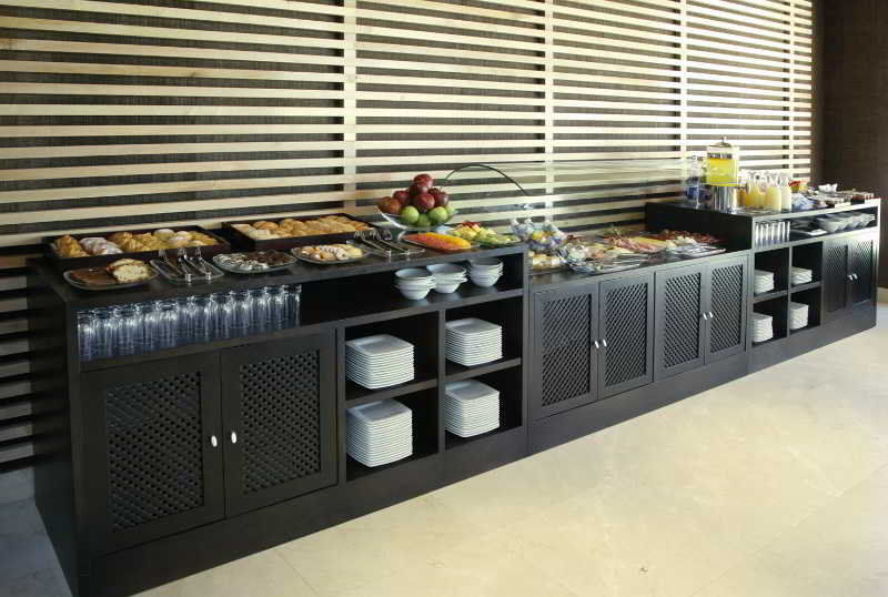 Nh Alcorcon Hotell Eksteriør bilde